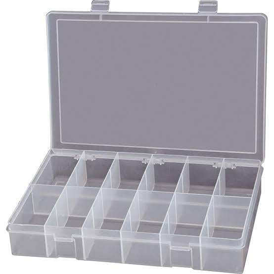Boîtes compactes en polypropylène, 12 compartiments- CB501